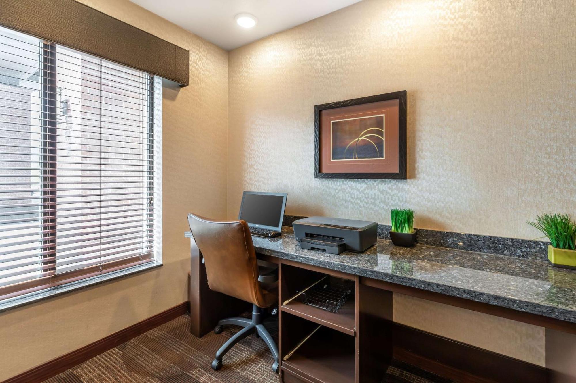Best Western Plus Casper Inn & Suites Extérieur photo