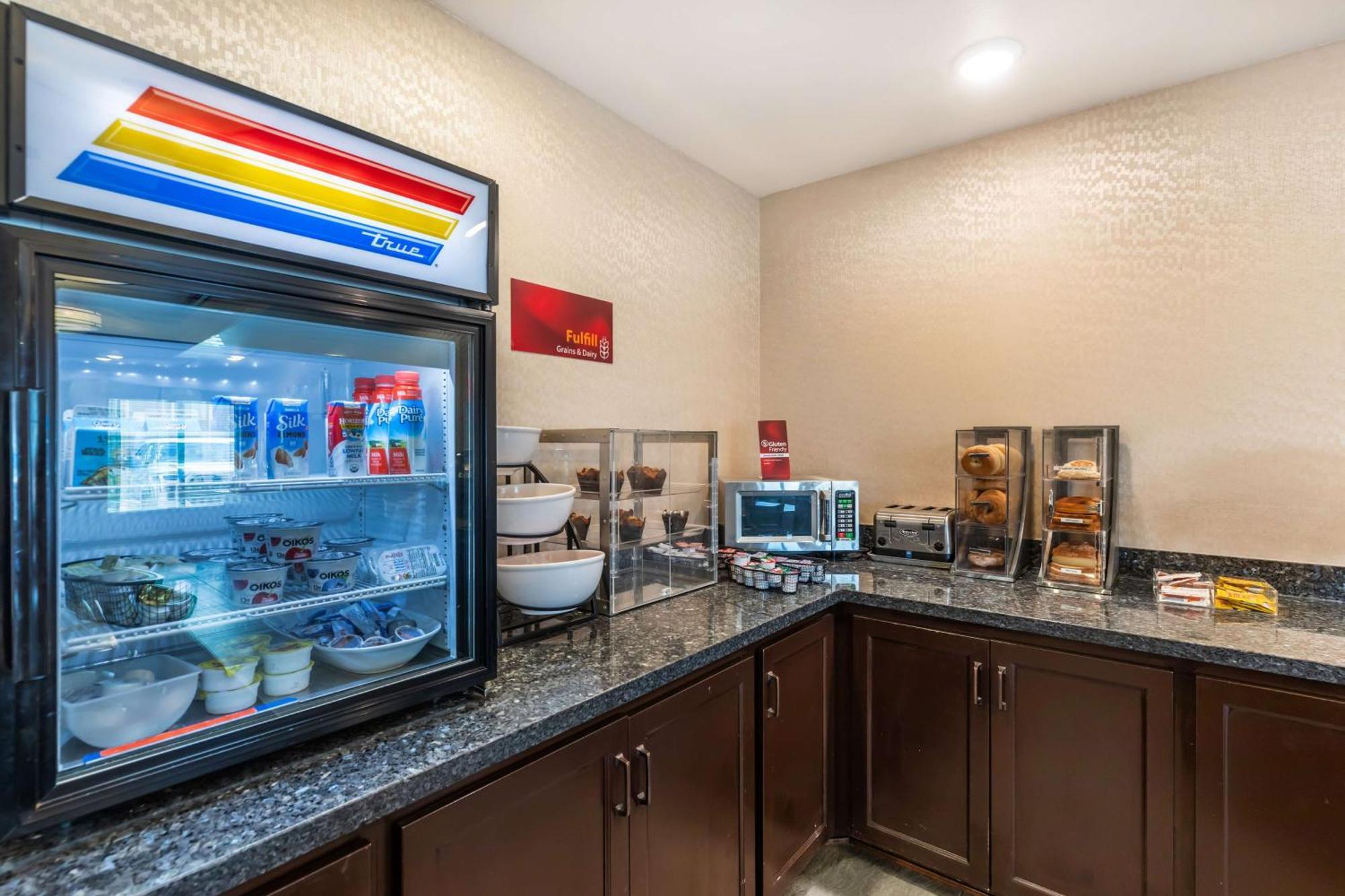 Best Western Plus Casper Inn & Suites Extérieur photo