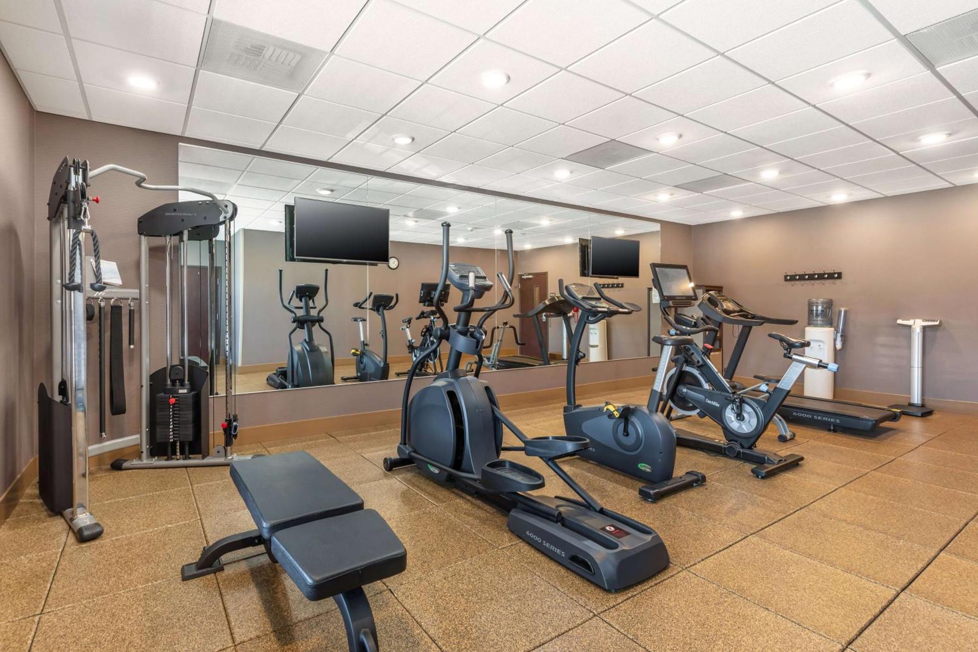 Best Western Plus Casper Inn & Suites Extérieur photo